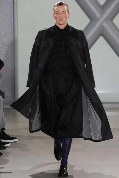 Look 9